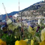 Alojamento de Acomodação e Pequeno-almoço Velamare Salerno
