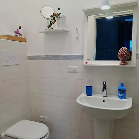 Alojamento de Acomodação e Pequeno-almoço Velamare Salerno