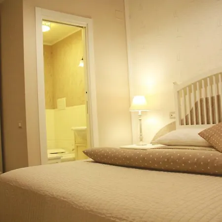 ベッド・アンド・ブレックファスト Velamare