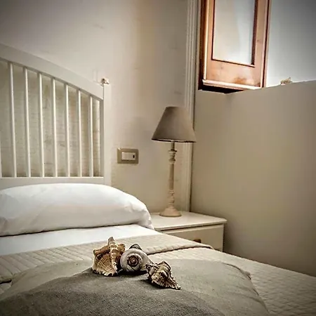 Velamare Panzió 4*