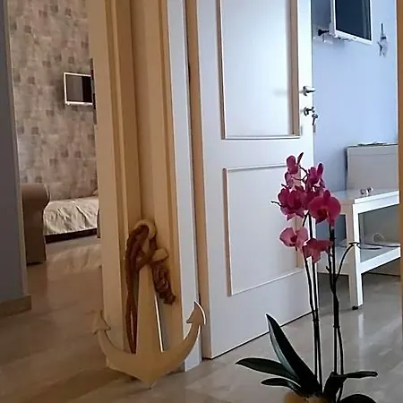 Frühstückspension Velamare 4*